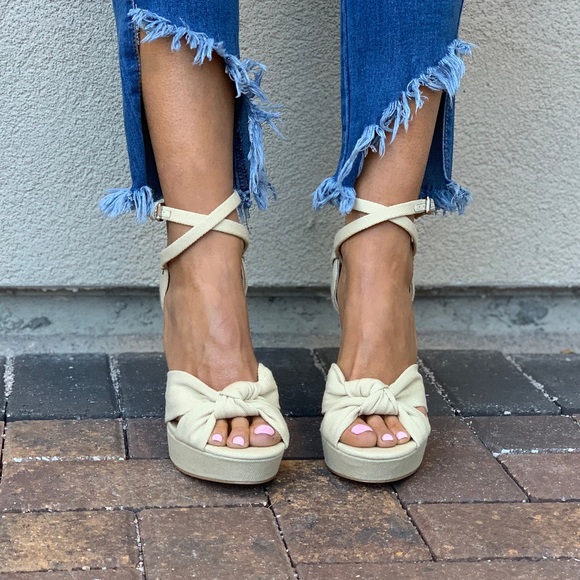 Retro Woven Fabric Knot Detail Towering Platform - Picture 6 of 8